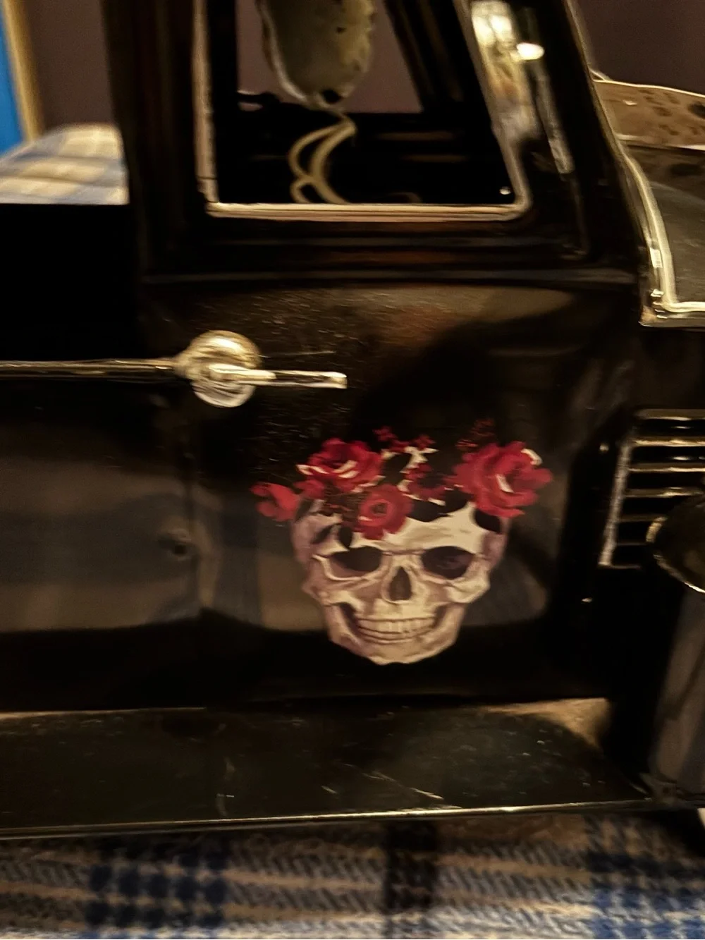 Black Decorative Holiday Truck Figurine - Skull Accent